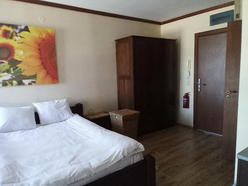 Private Apartment In St.Ivan Ski And Spa Resort Μπάνσκο