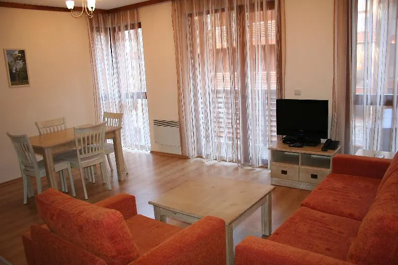 Private Apartment In St.Ivan Ski And Spa Resort Μπάνσκο